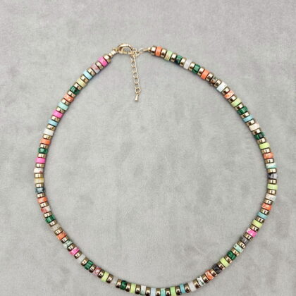 Бусы из полудрагаценных и поделочных самоцветов