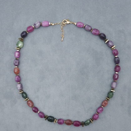 Бусы из разноцветного турмалина (Мадагаскар) и пирита (с цепочкой-удлинителем)